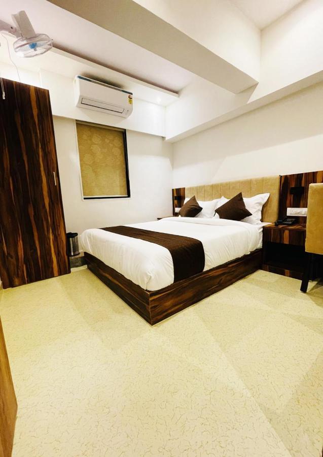 Hotel Hilton Suites مومباي المظهر الخارجي الصورة