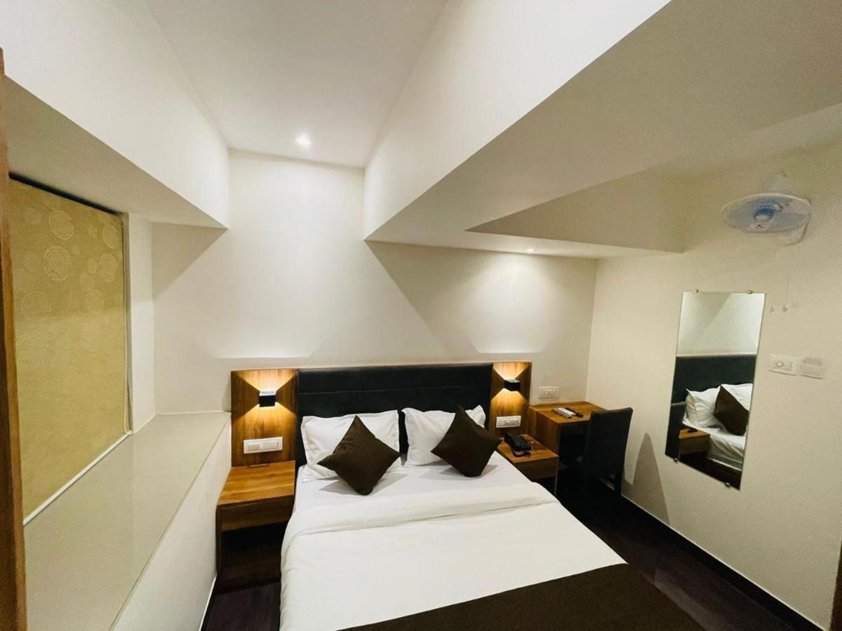 Hotel Hilton Suites مومباي المظهر الخارجي الصورة